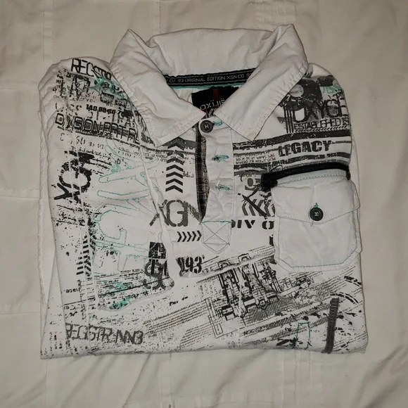 Men's Shirt - Picture 4 of 6